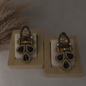 ABDJ018 Earrings Grey
